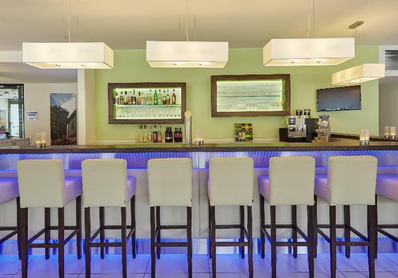 Hotel Holiday Inn Express Neunkirchen, An Ihg