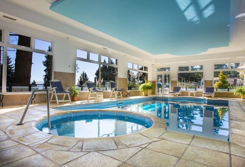 ホテル Huinid Pioneros