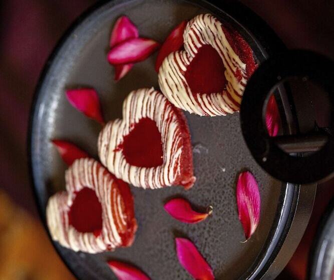 Kempinski Hotel Gold Coast City