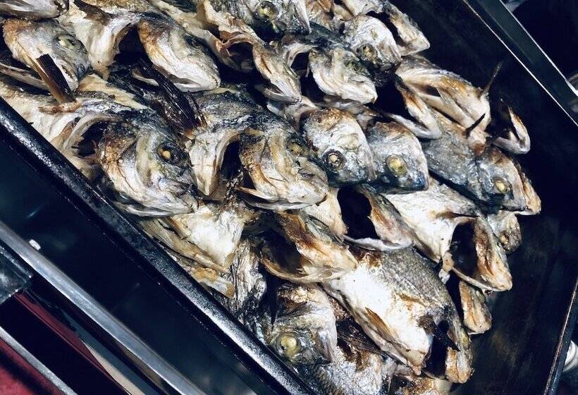 호텔 Kompleksi Arifi