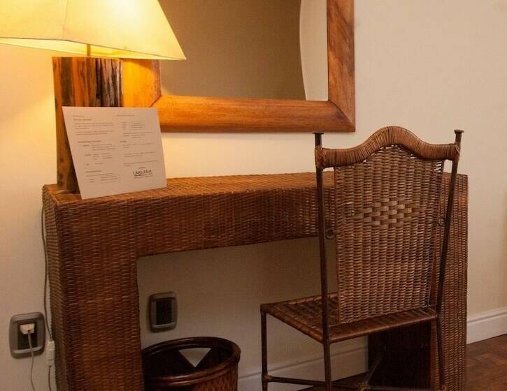 فندق Lodge Lakutaia