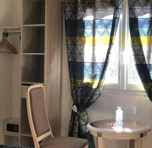 בית מלון כפרי Logis La Bastide Des Golfs