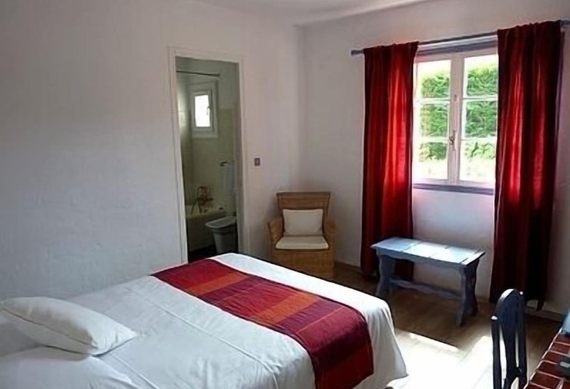 בית מלון כפרי Logis La Bastide Des Golfs