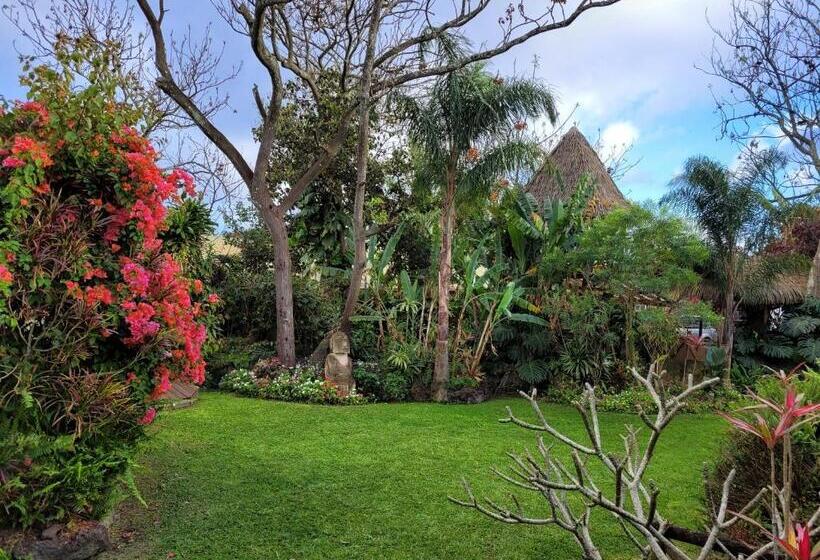 בית מלון כפרי Manavai