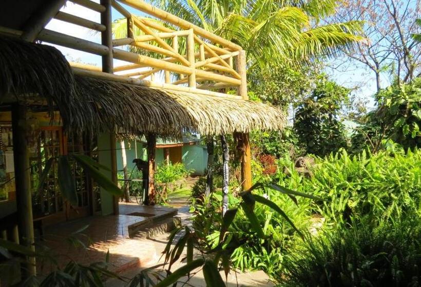 בית מלון כפרי Manavai