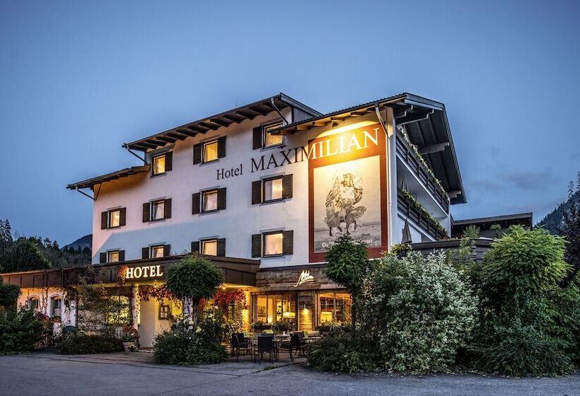هتل Maximilian