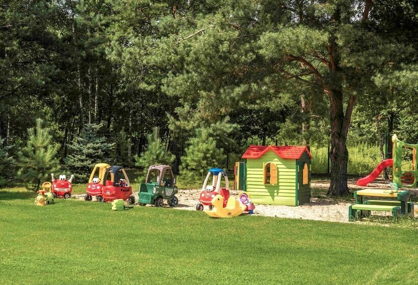 ホテル Mercure Wiazowna Brant