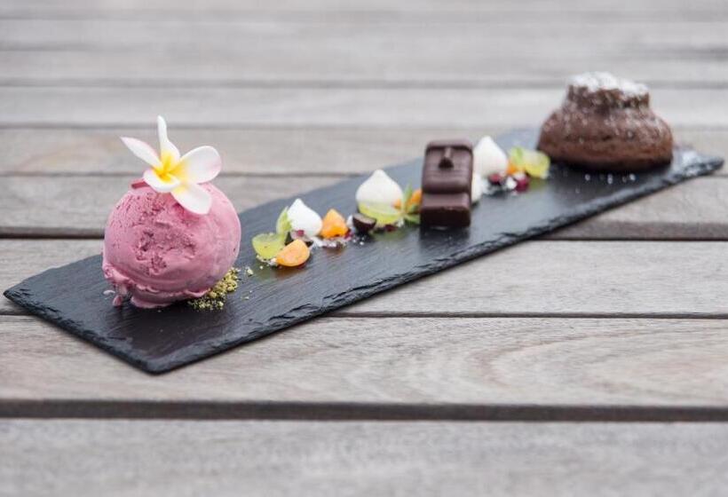 בית מלון כפרי Nayara Hangaroa