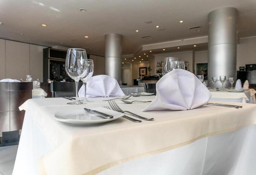 호텔 Neuquén Tower