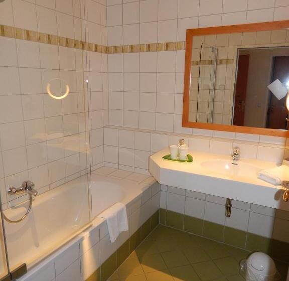 בית מלון כפרי Neustifter