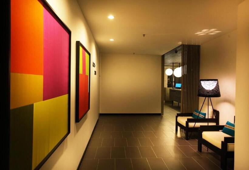 Отель O Boutique Suites