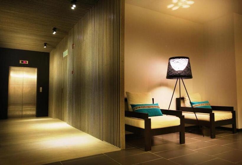 Отель O Boutique Suites