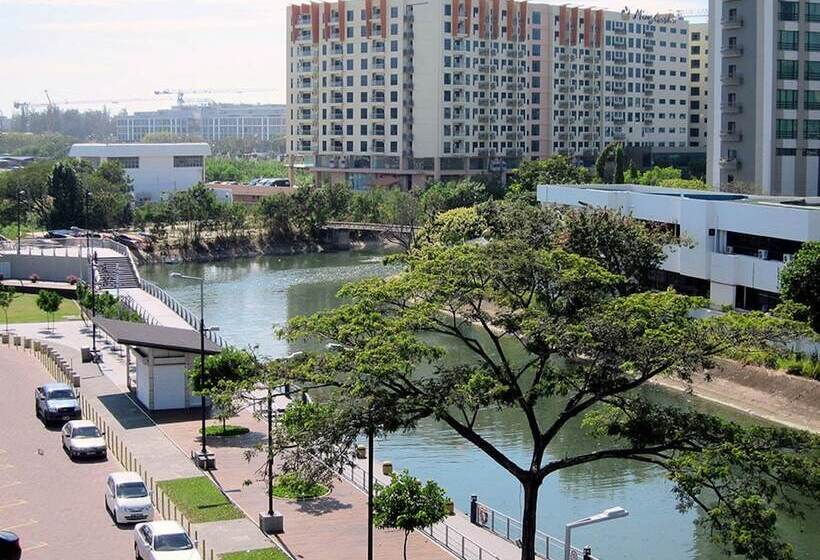 בית מלון כפרי Oceania