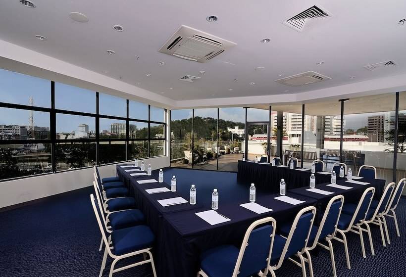 בית מלון כפרי Oceania