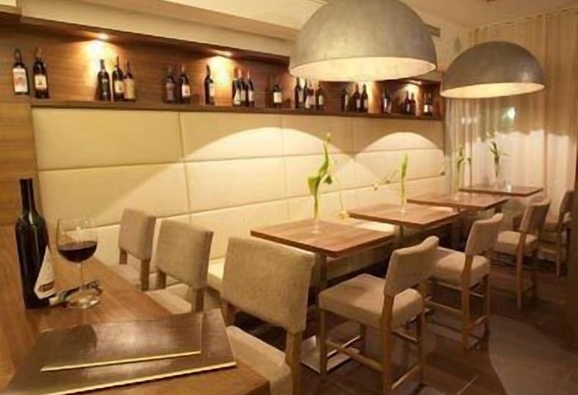 酒店 Pfeiler S Bürgerstüberl