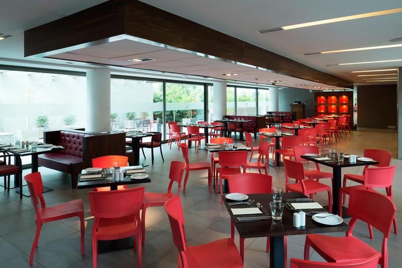 فندق Abba Presidente Suites Santiago