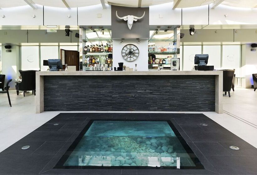 בית מלון כפרי Renaissance Santiago By Marriott