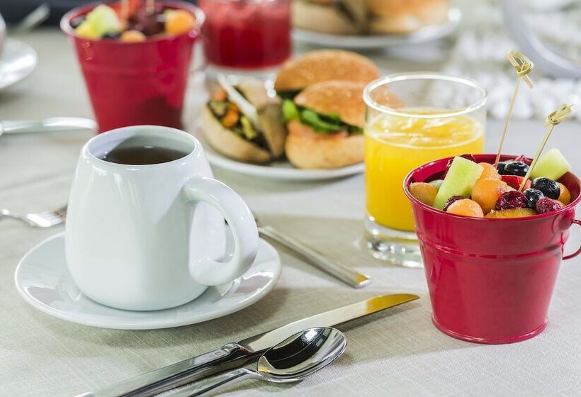 בית מלון כפרי Renaissance Santiago By Marriott