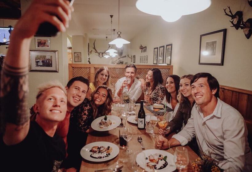 בית מלון כפרי & Restaurant Stern