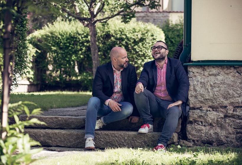 בית מלון כפרי & Restaurant Stern