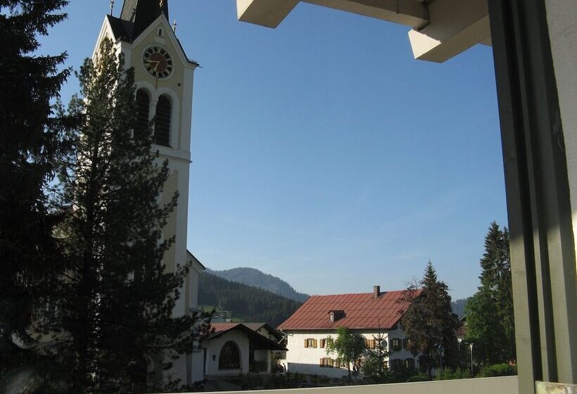 فندق Riezler Hof