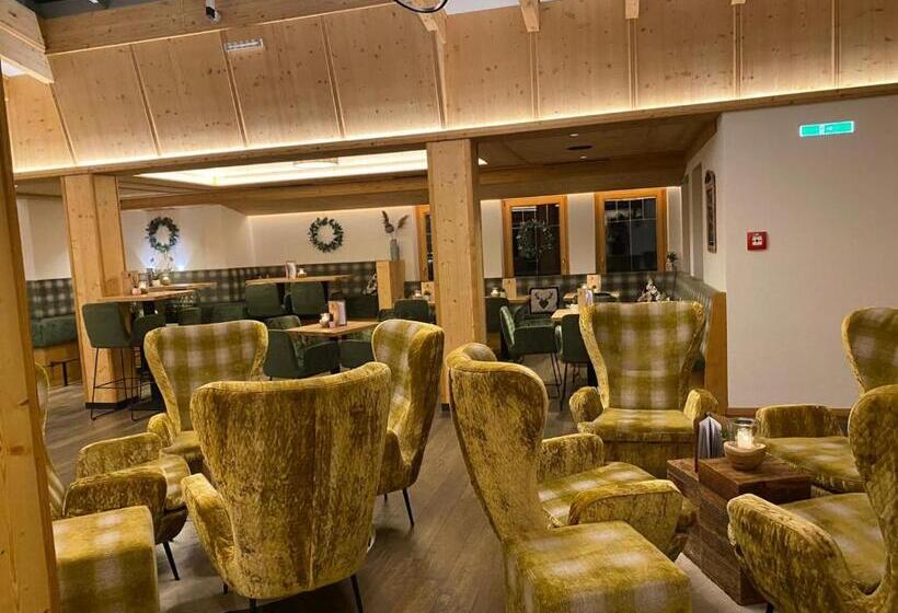 בית מלון כפרי Ritzlerhof   Adults Only