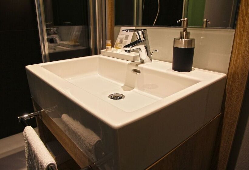 هتل Saint Shermin Bed Breakfast & Champagne