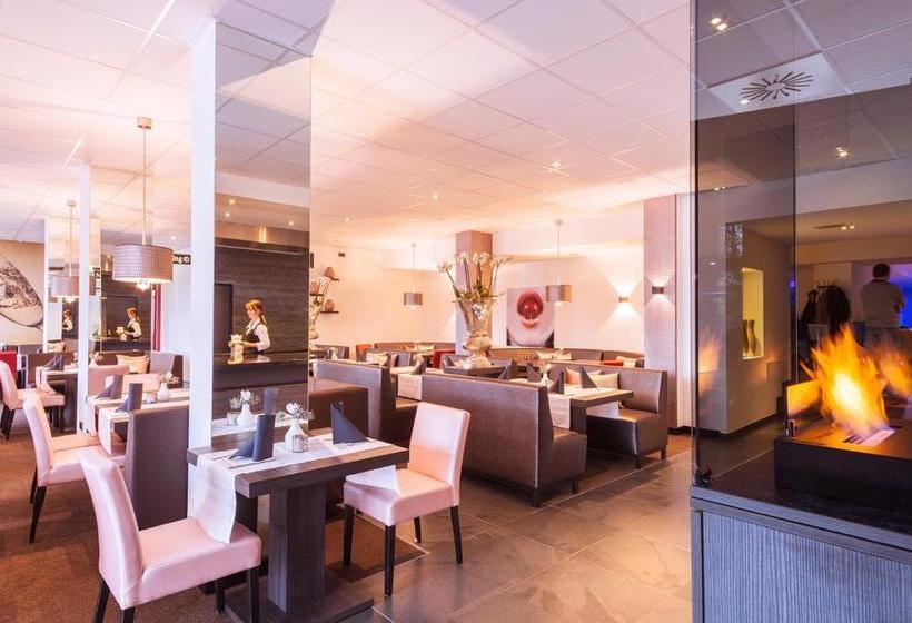 ホテル Bernstein Salzlandcenter