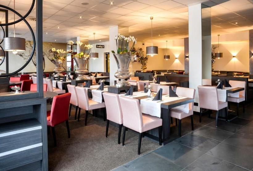 ホテル Bernstein Salzlandcenter