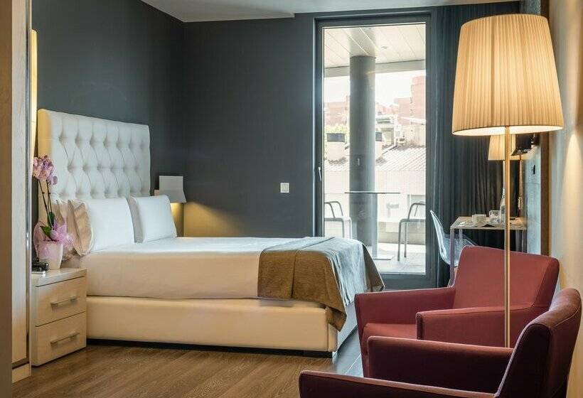 בית מלון כפרי Sb Plaza Europa