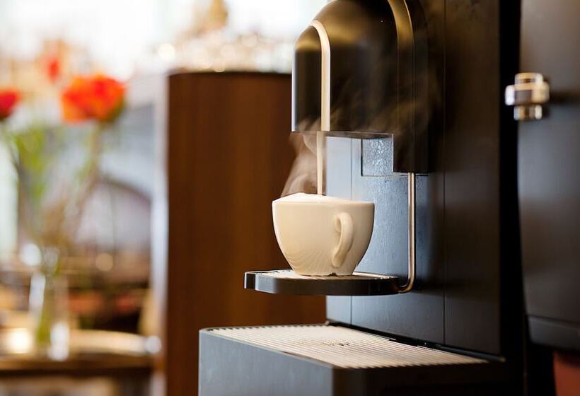 هتل Stern Am Rathaus