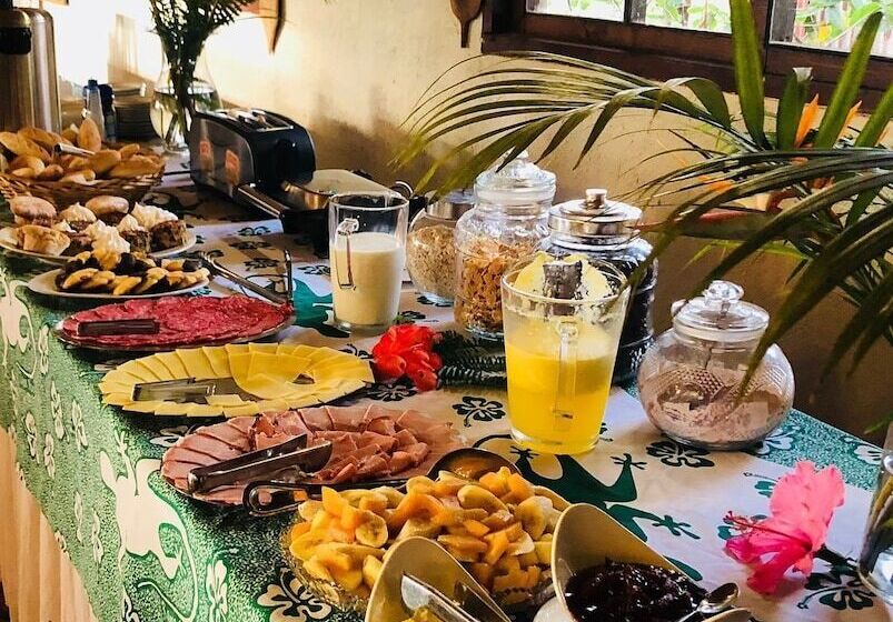 فندق Taina Rapa Nui