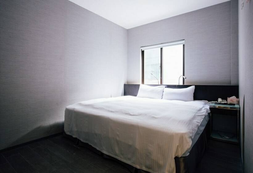 هتل Chingjing Inn