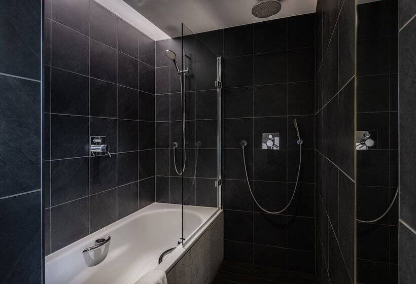 فندق The Resident Soho