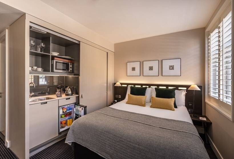 فندق The Resident Soho