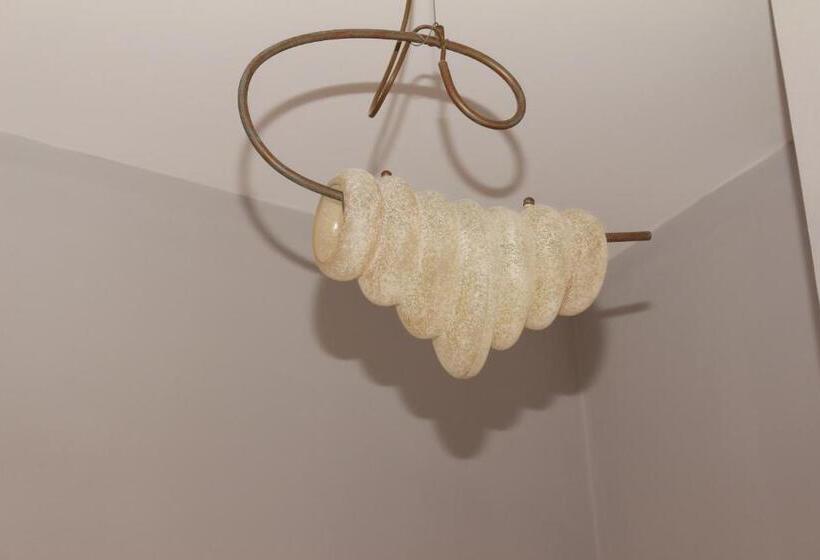 فندق Theranda Boutique