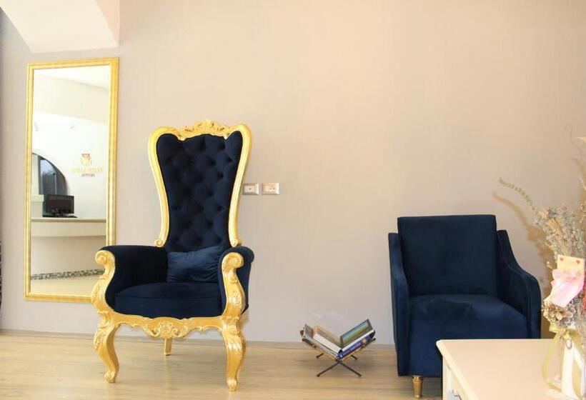 فندق Theranda Boutique