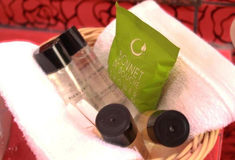 فندق Theranda Boutique