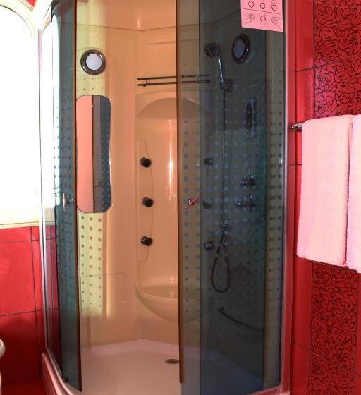 فندق Theranda Boutique