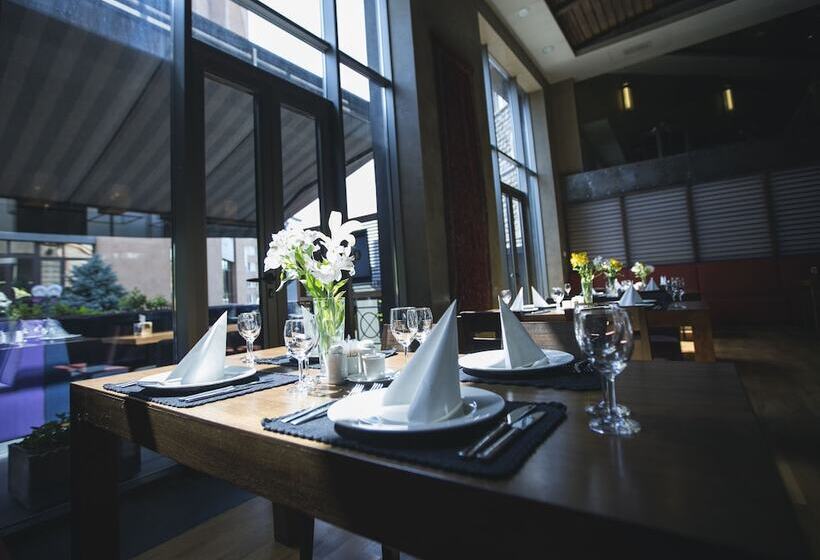 호텔 Tufenkian Historic Yerevan