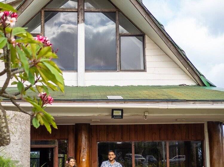 בית מלון כפרי Tupa