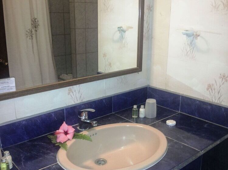 בית מלון כפרי Tupa