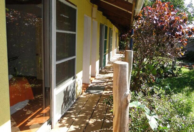 בית מלון כפרי Tupa