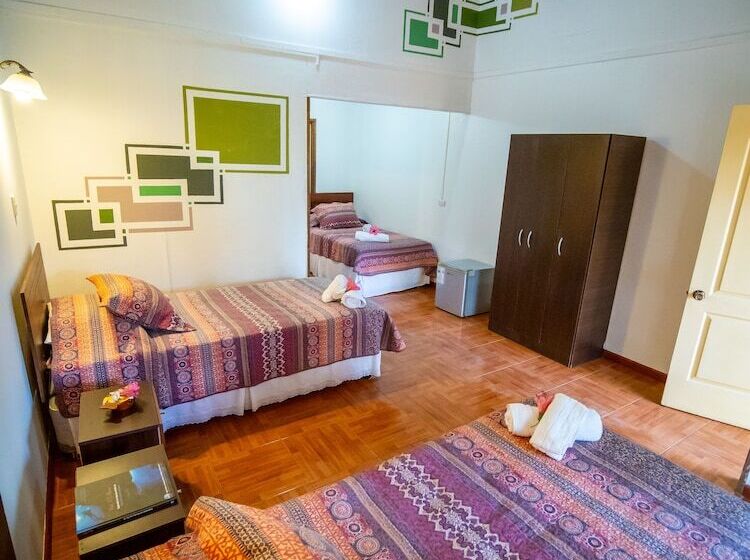 בית מלון כפרי Tupa