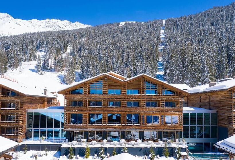 هتل W Verbier