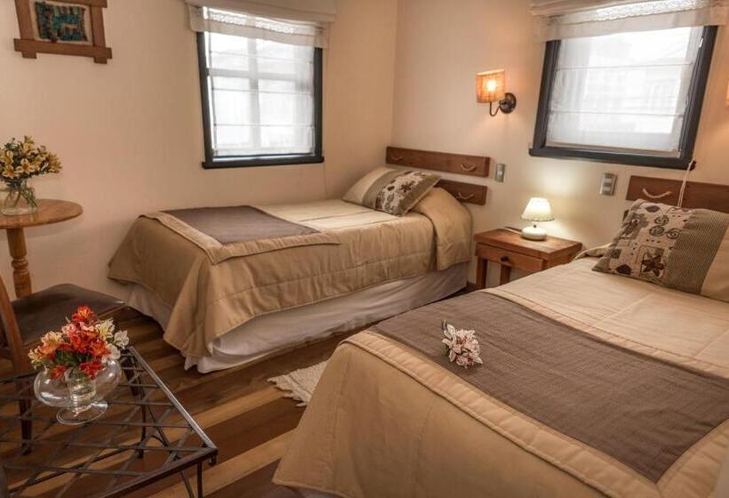 ホテル Weisserhaus