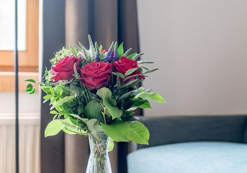 Отель Zum Gourmet