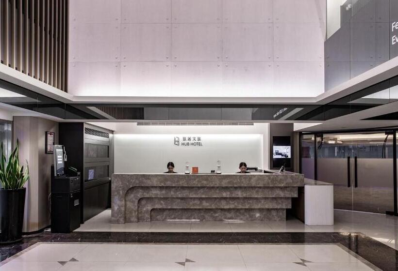Hub Hotel   Songshan Airport Branch