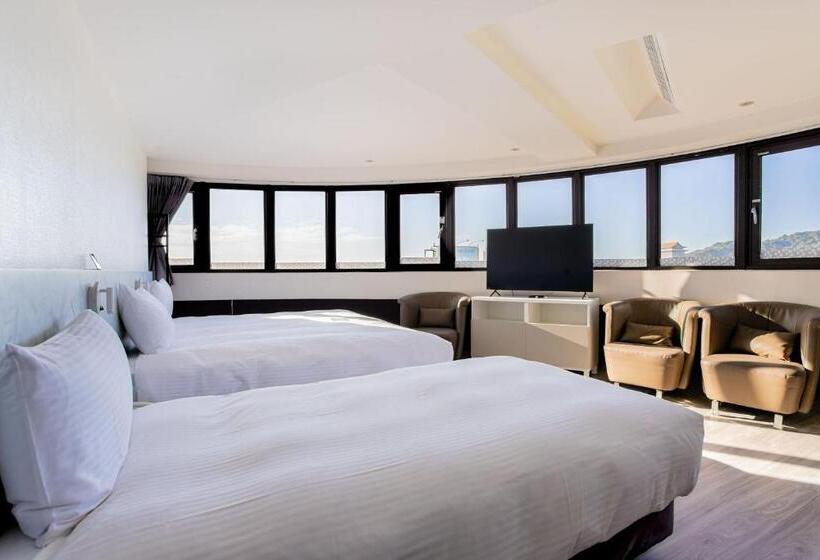 Hub Hotel   Songshan Airport Branch