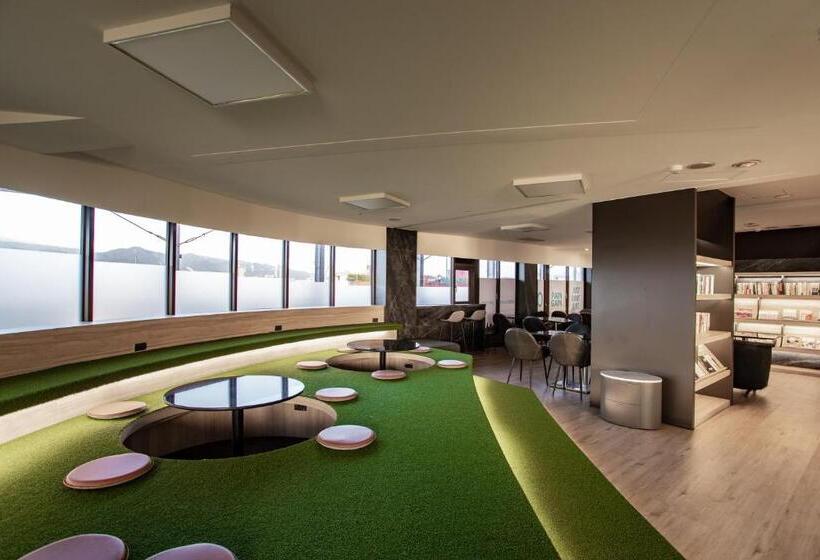 Hub Hotel   Songshan Airport Branch